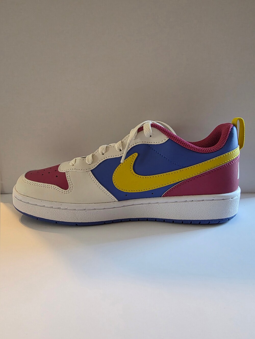 Nike Court Borough Low Youth Size 4 Women Size 5.5 New With Box No Lid